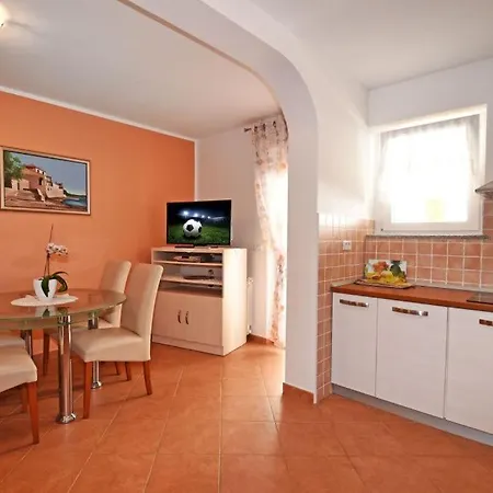 4/1 Novigrad (Istria)